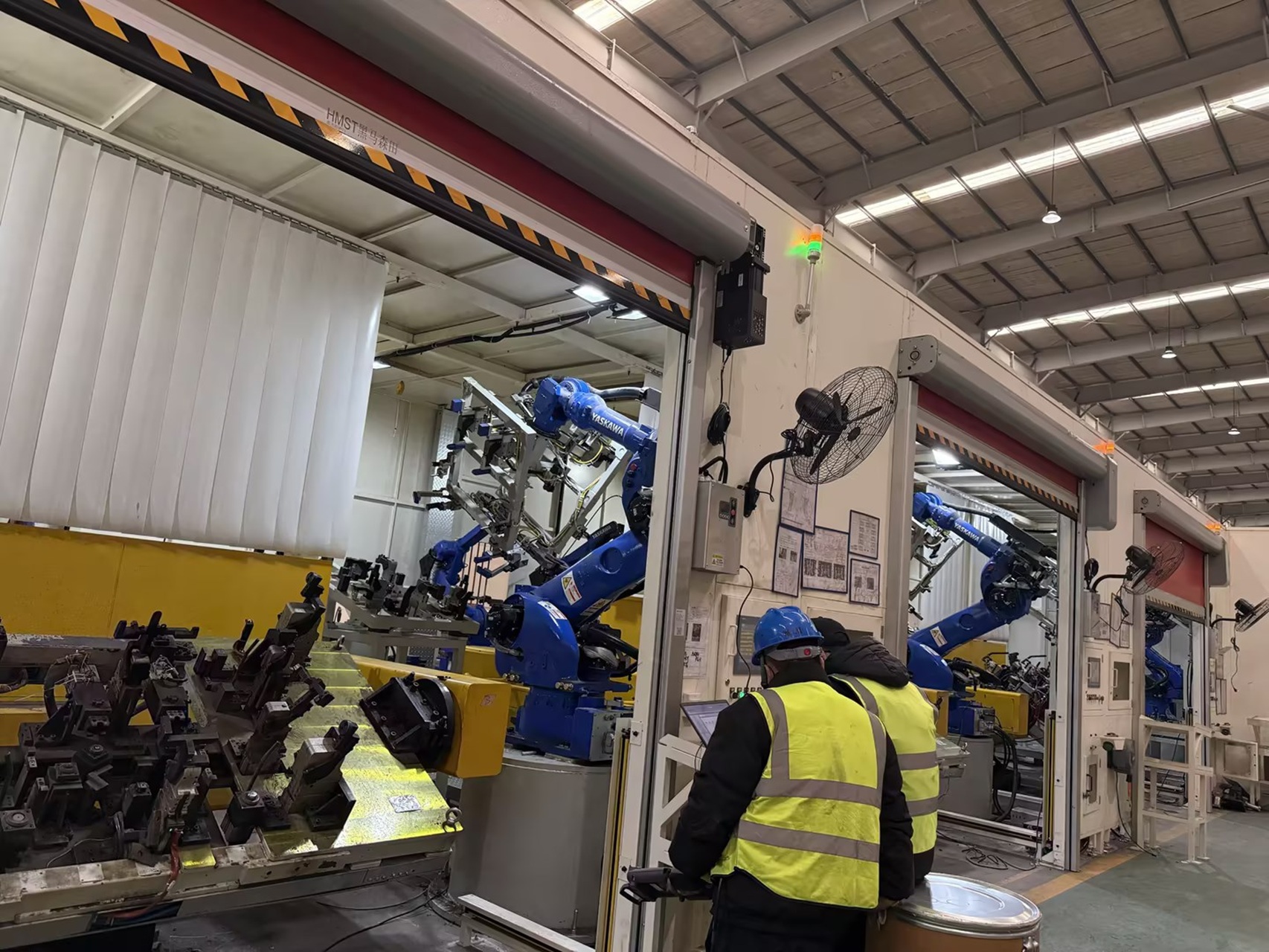 汽車(chē)零部件弧焊工作站案例！