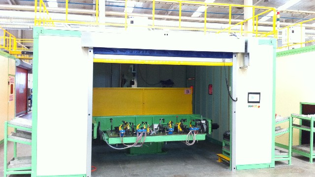 汽車(chē)焊接機(jī)器人工作站